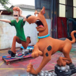 escultura de Shaggy y Scooby Doo