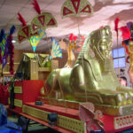 cabalgata egipcia dorada